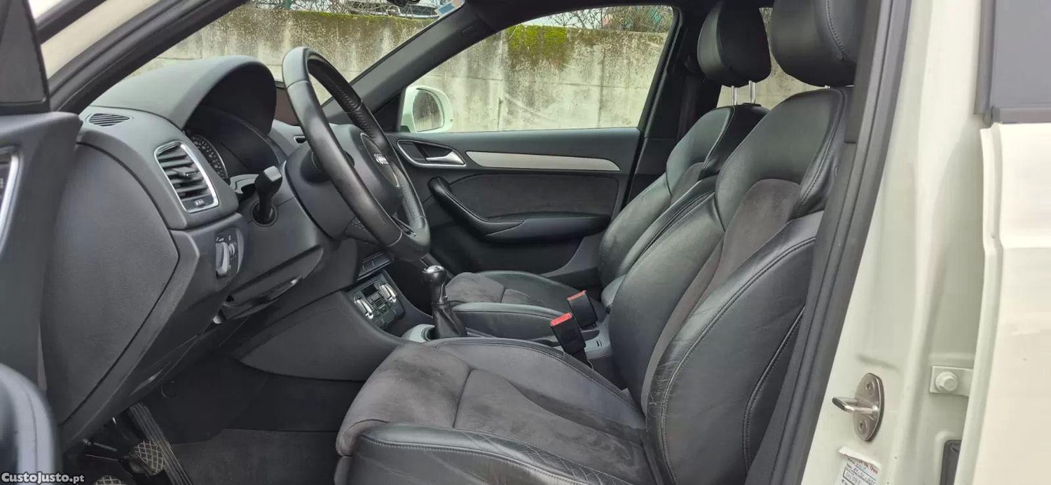 Audi Q3 2.0 tdi sport — fotografia 13