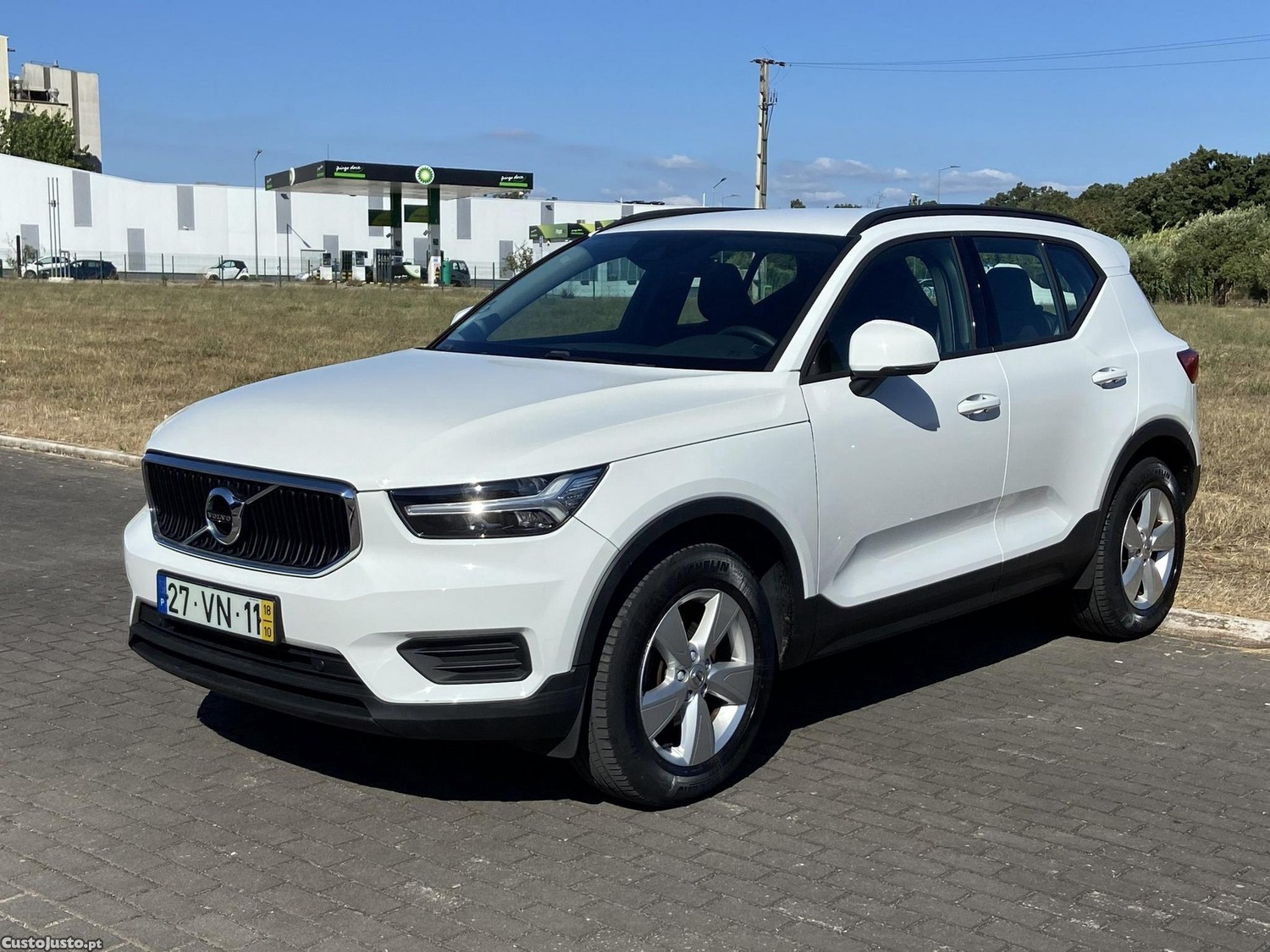 Volvo XC 40 1.5 T3 Tech Edition — fotografia 21