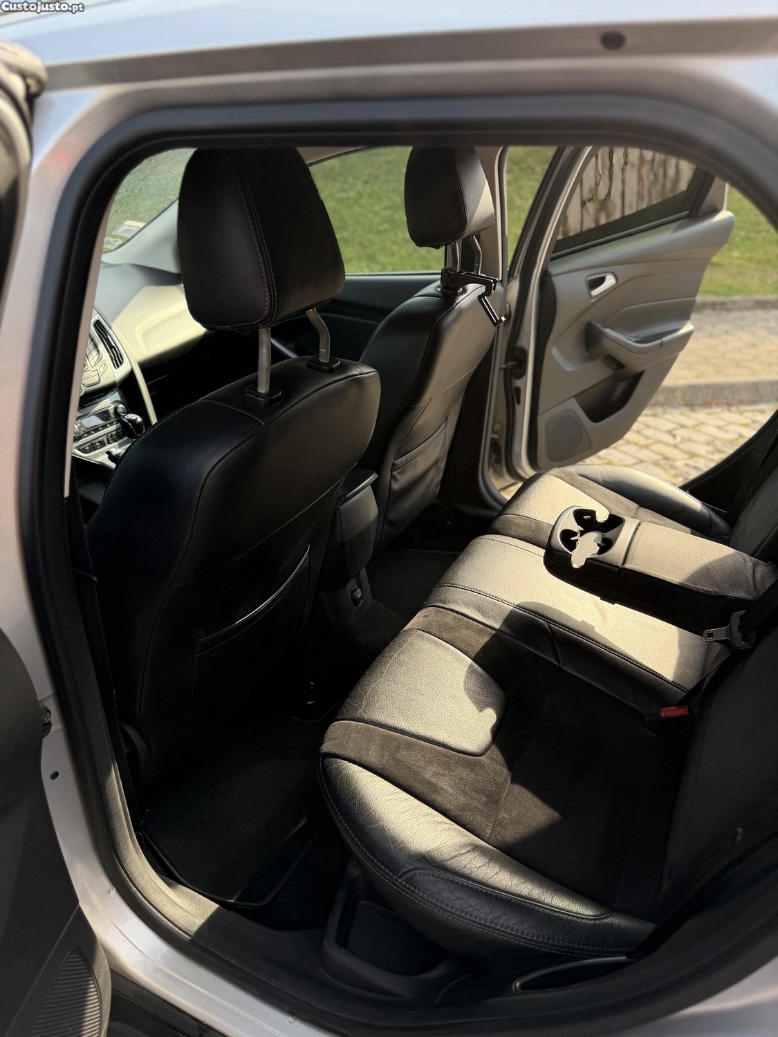 Ford Focus Titanium — fotografia 7