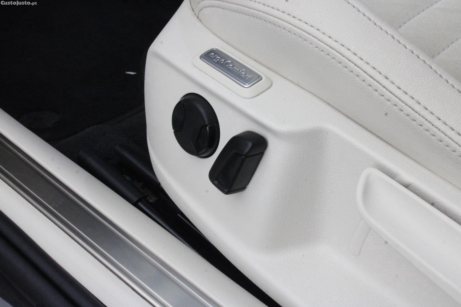Volkswagen Passat VARIANT 2.0 TDI HIGHLINE DSG (AUTO) — fotografia 17