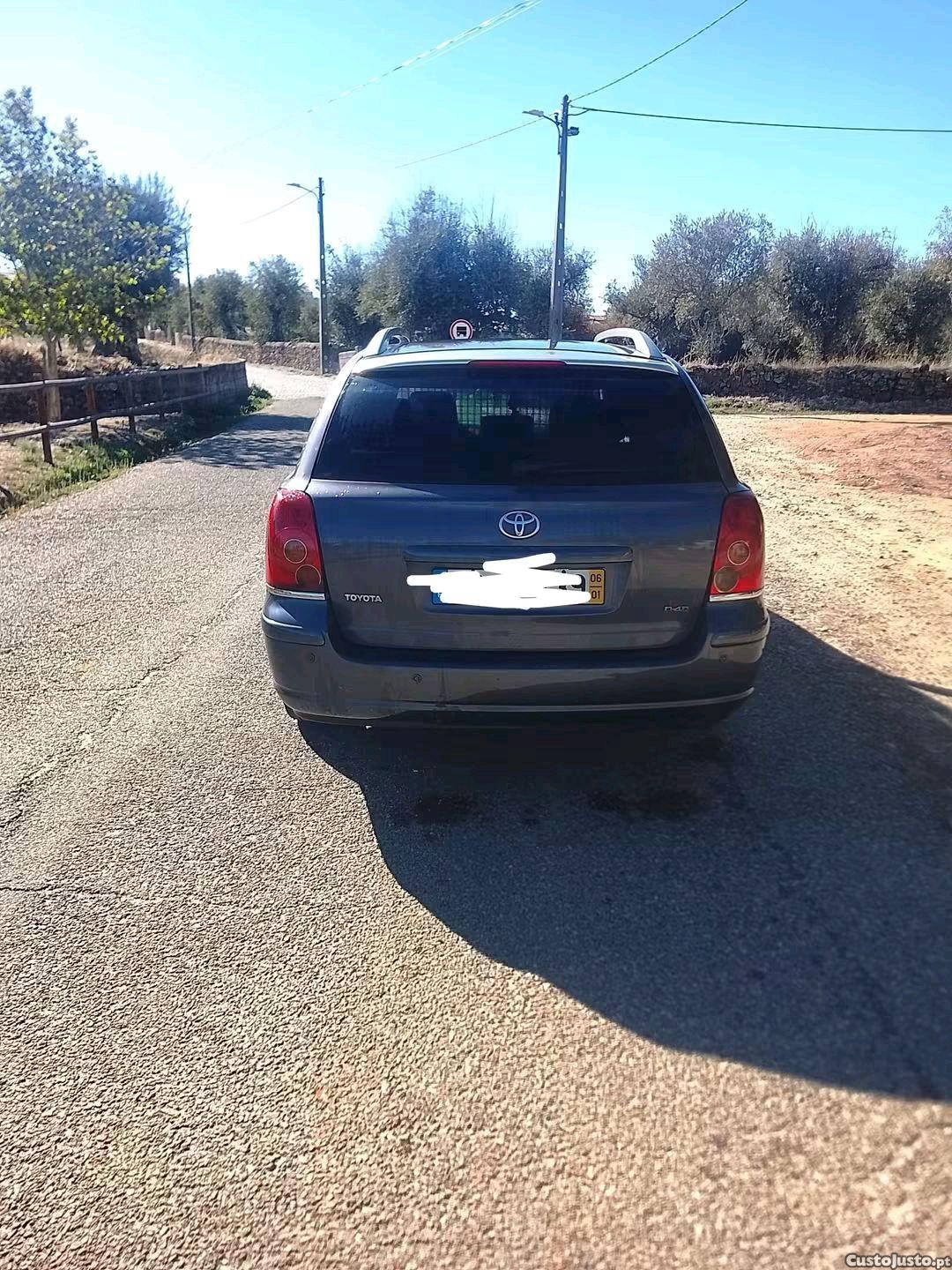 Toyota Avensis sol — photo 2