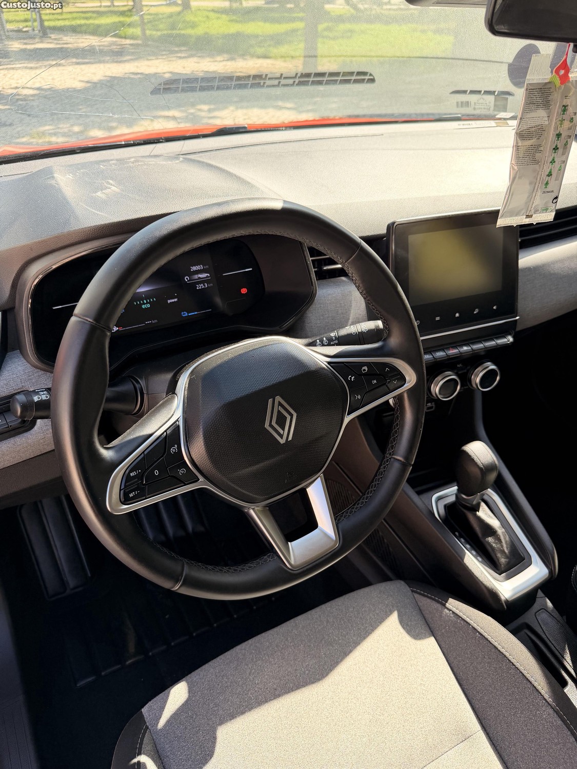 Renault Clio 1.6 E-TECH 145 — fotografia 5