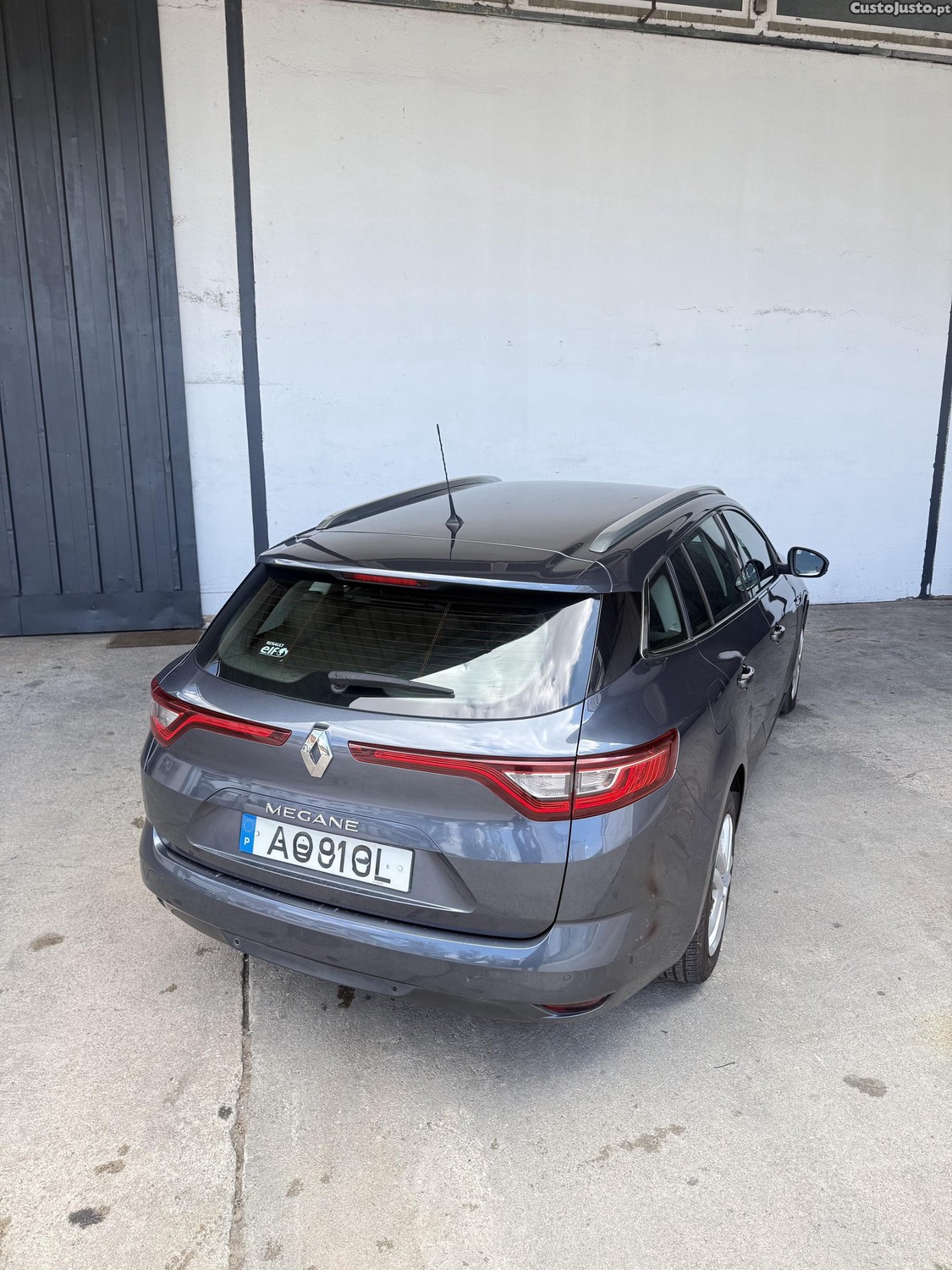 Renault Mégane IV 1.5 dCi 110 cv EDC2018 — fotografia 9
