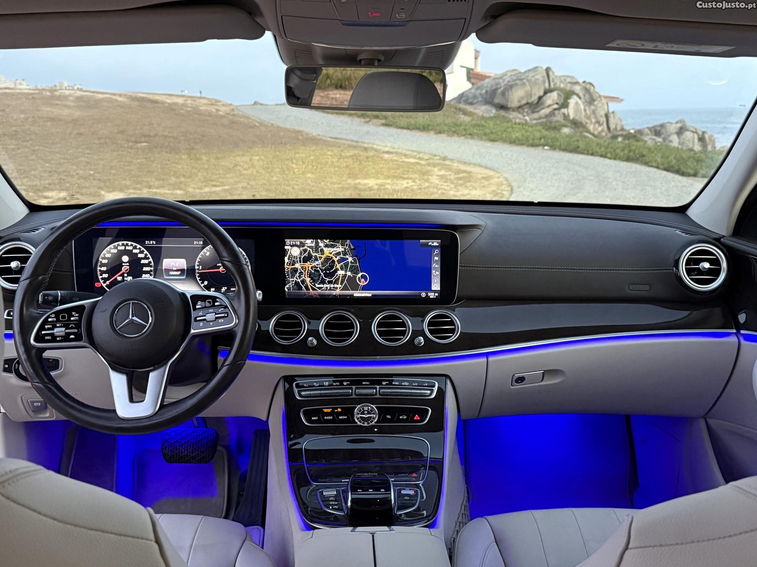Mercedes-Benz E 300 Exclusive Line — fotografia 6