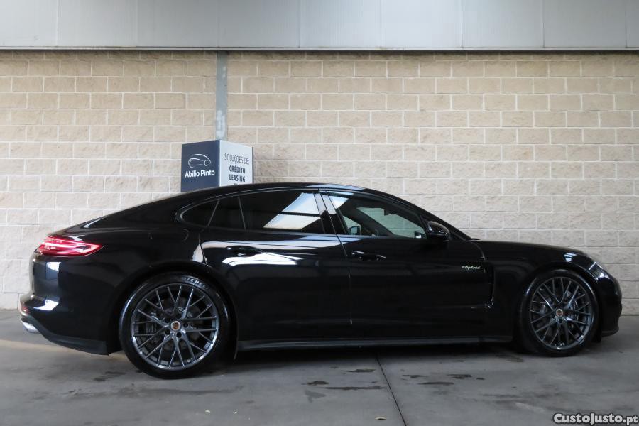 Porsche Panamera 4 E-Hybrid  - 18 — photo 5