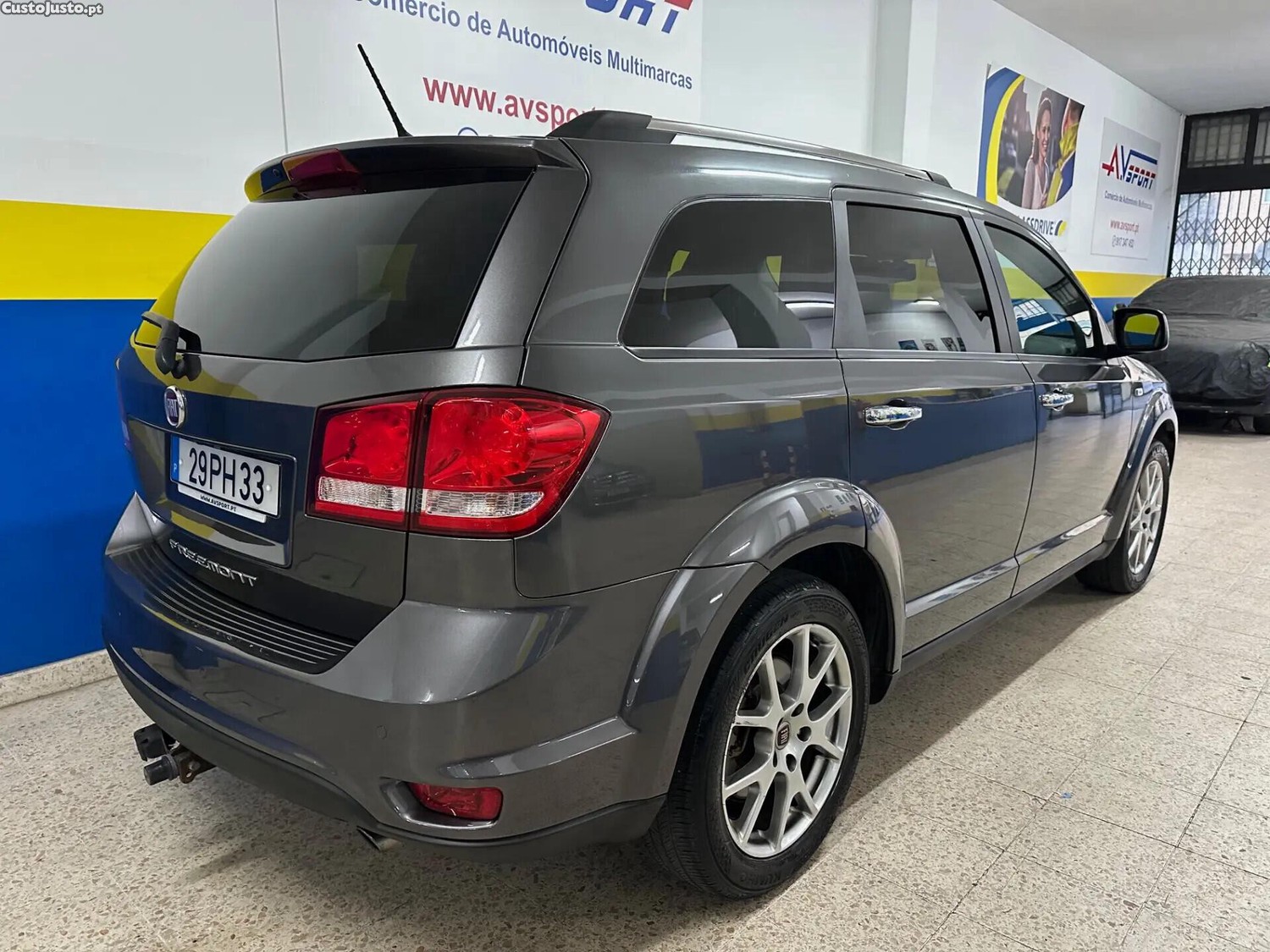 Fiat Freemont 2.0 M-Jet BlackCode — fotografia 17