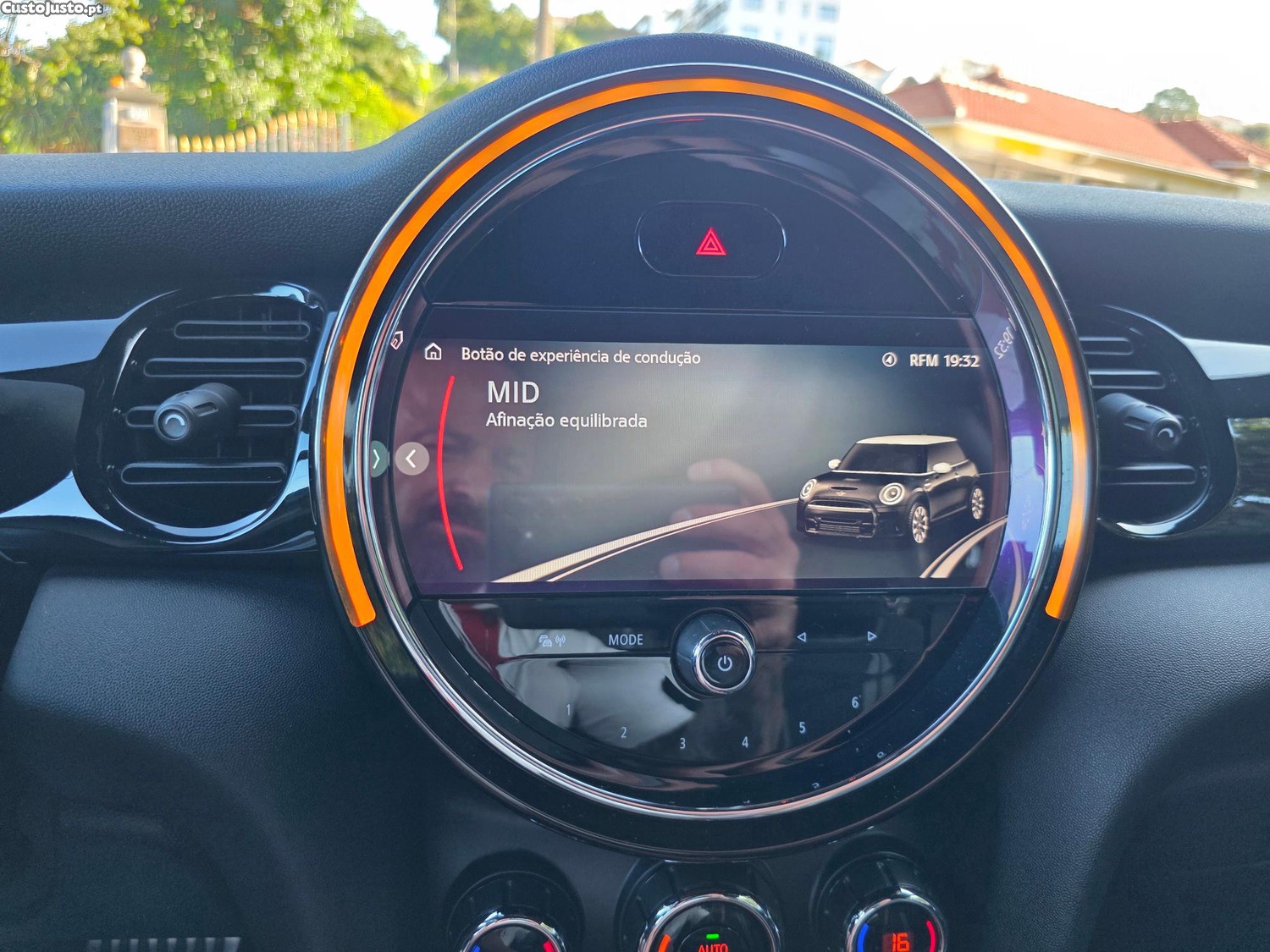 MINI John Cooper Works JCW AUTO 231CV — fotografia 22