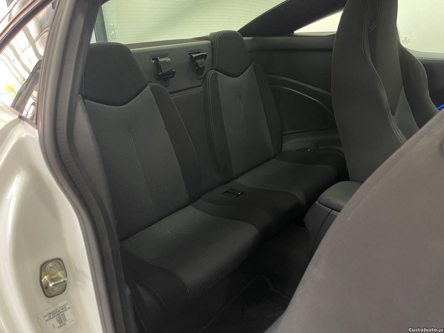 Peugeot RCZ 1.6t-HP — fotografia 7