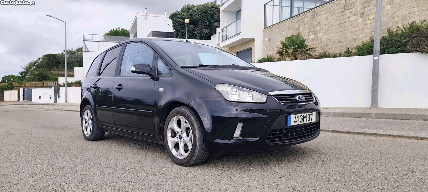Ford C-Max titanium tdci — fotografia 2