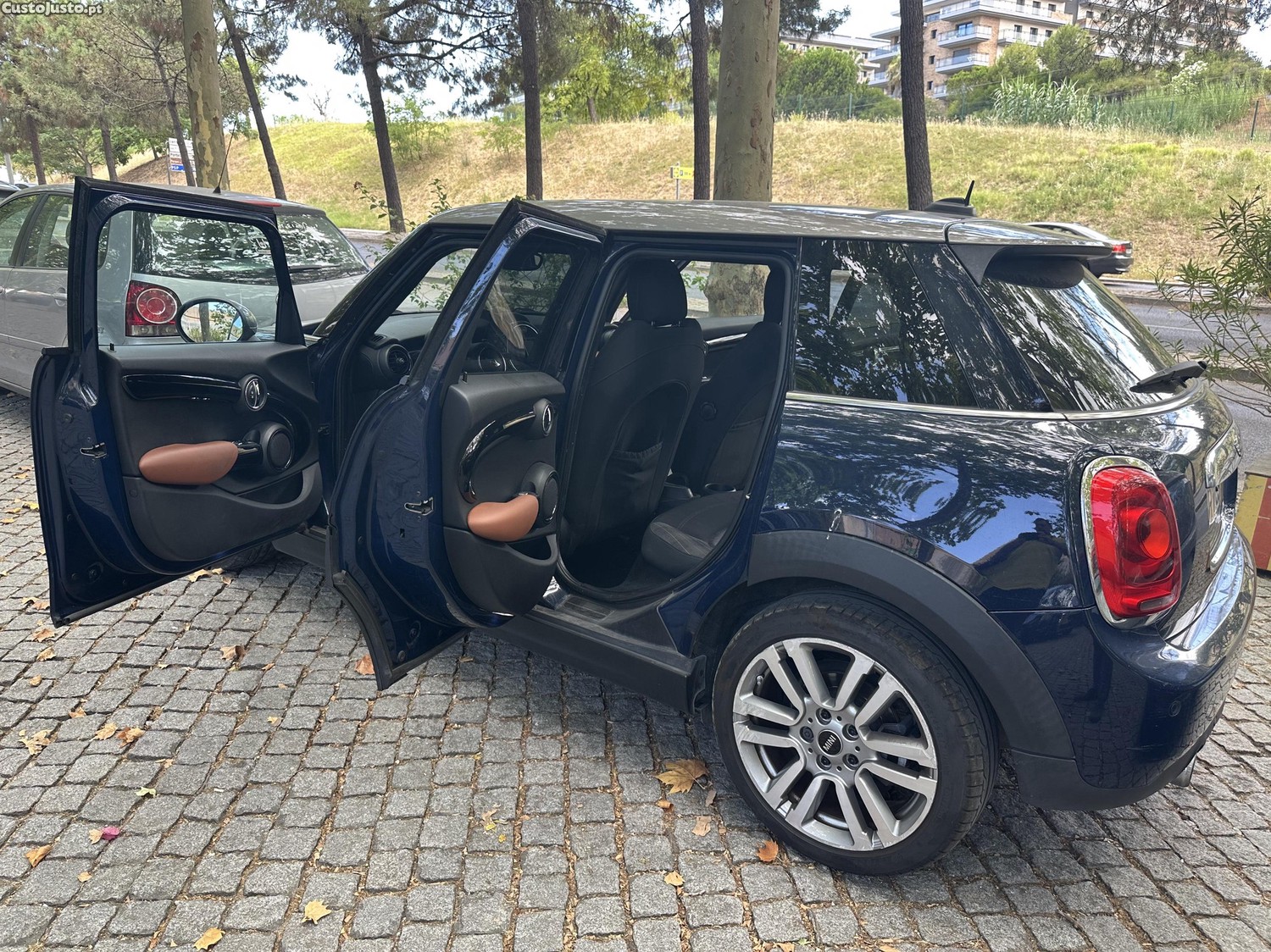 MINI Cooper MiniD 5PSeven Auto — fotografia 5
