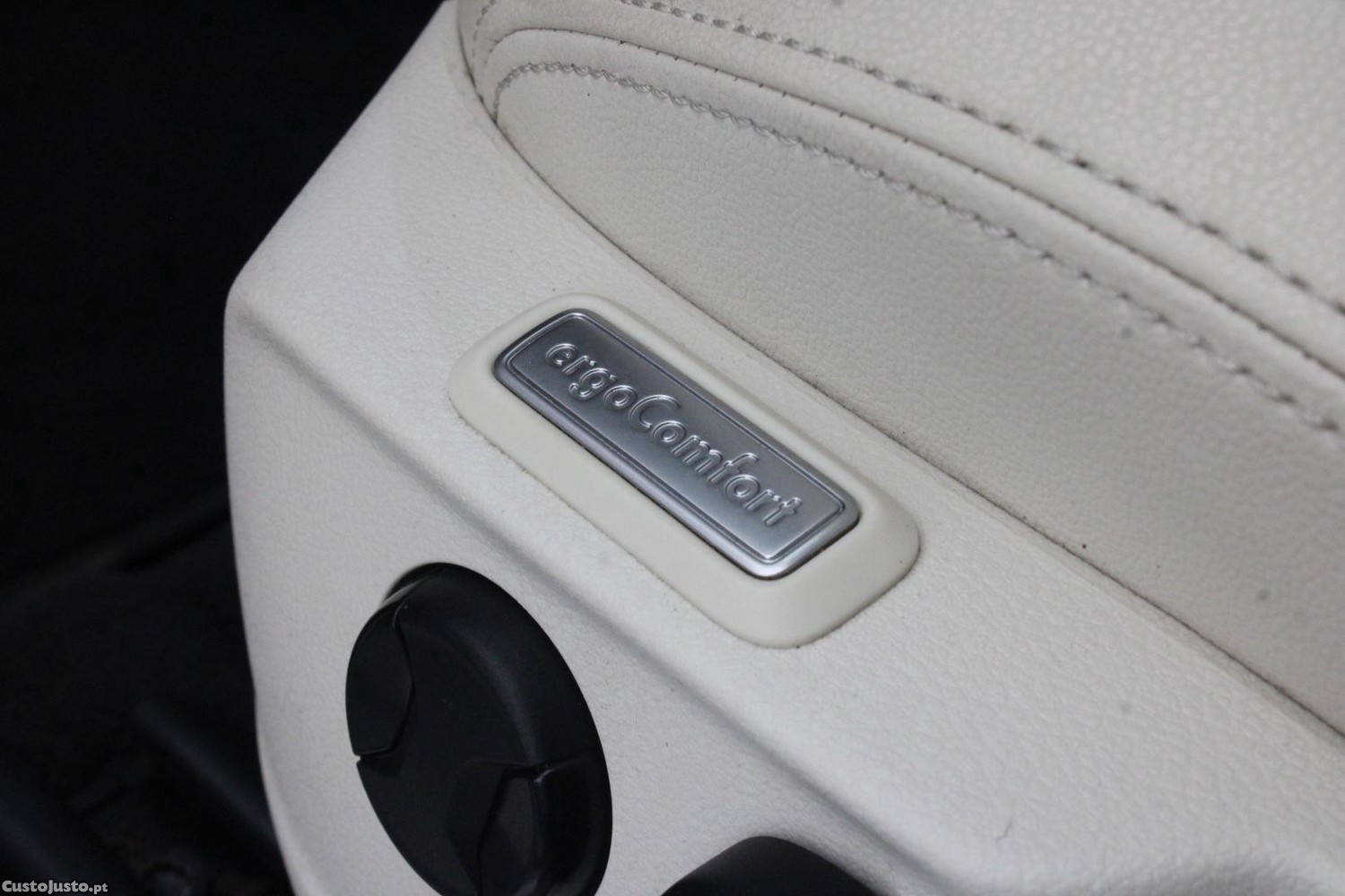 Volkswagen Passat VARIANT 2.0 TDI HIGHLINE DSG (AUTO) — fotografia 16