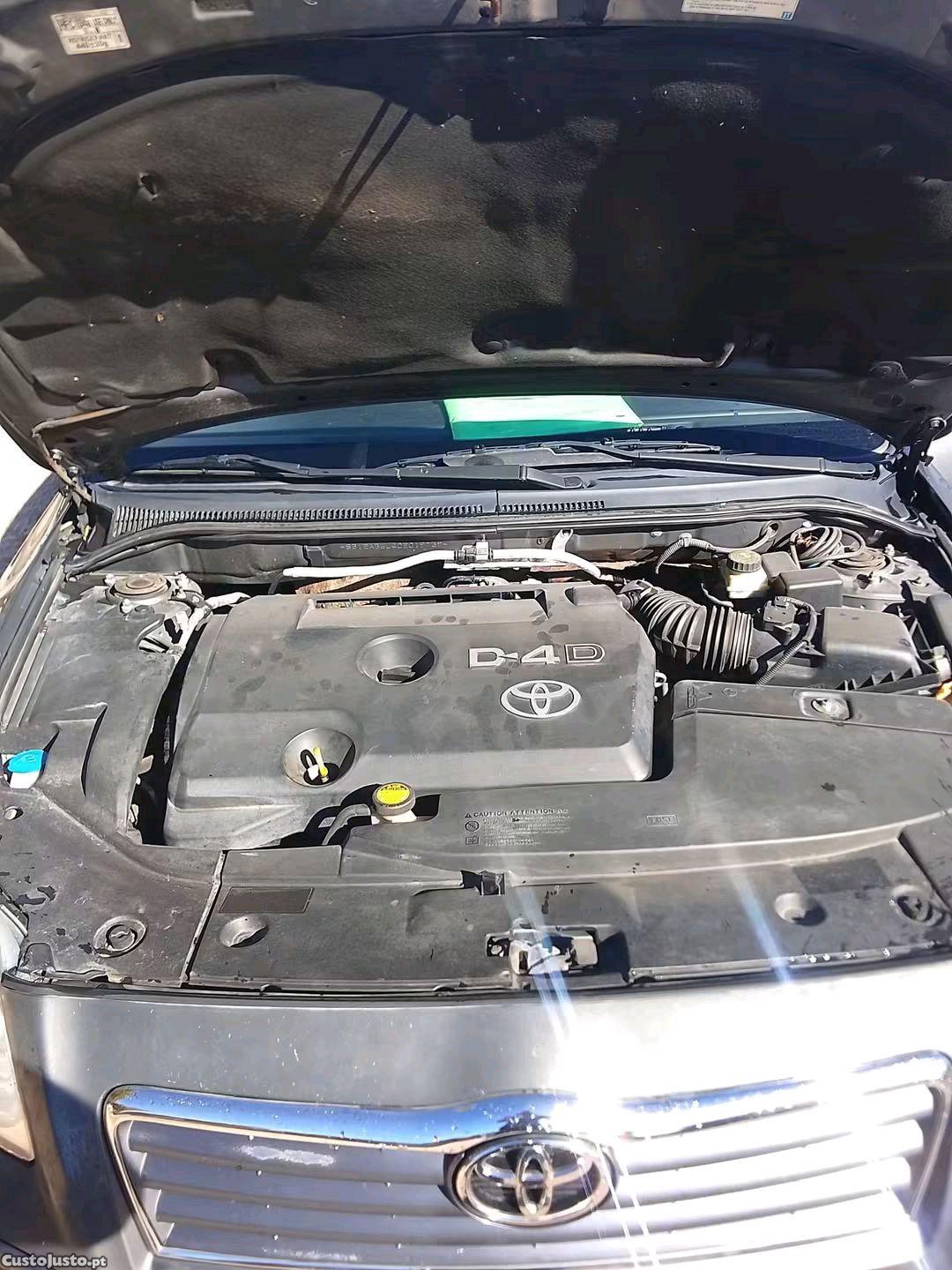Toyota Avensis sol — photo 4