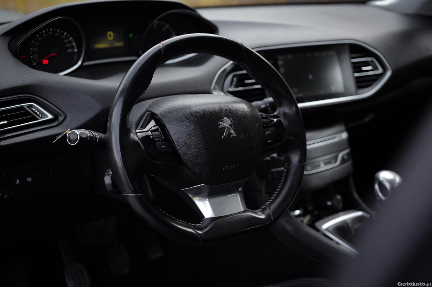 Peugeot 308 SW 1.6 BluHdi — fotografia 7