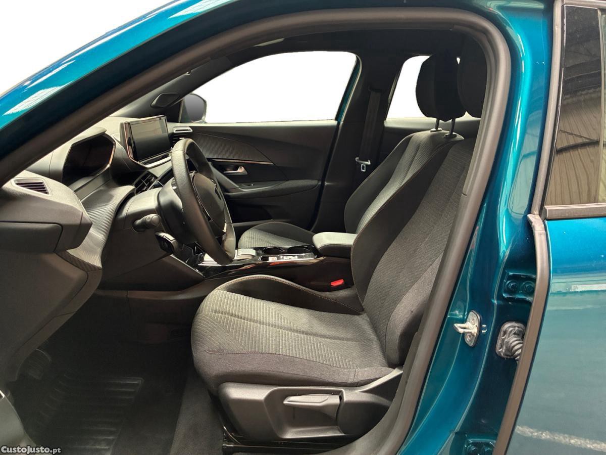 Peugeot 2008 54 kWh Style — fotografia 8