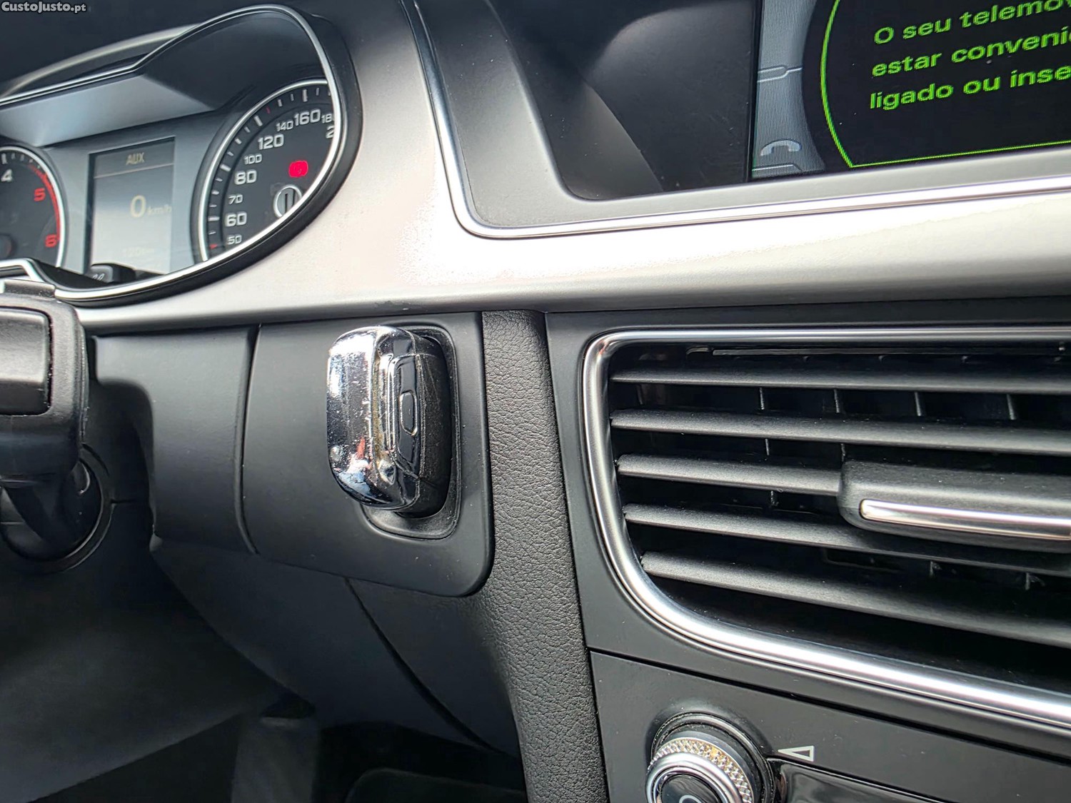 Audi A4 AVANT 2.0 TDI ULTRA 177CV — fotografia 5