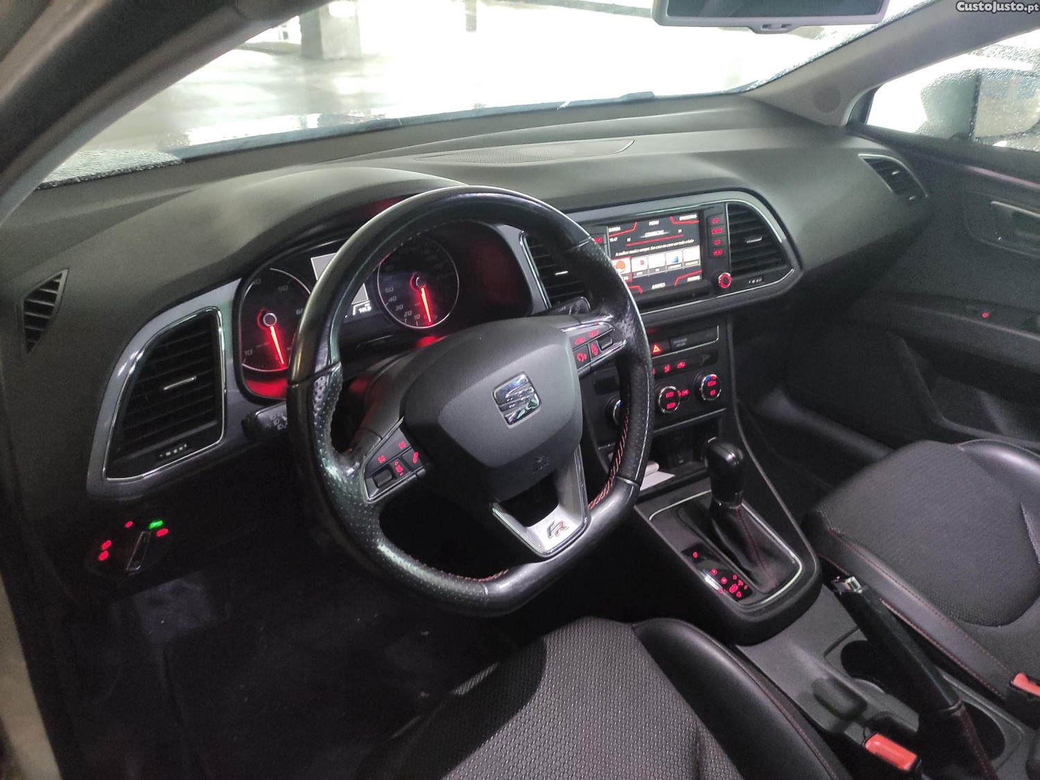 SEAT Leon ST FR 2.0TDI 150cv DSG — fotografia 9