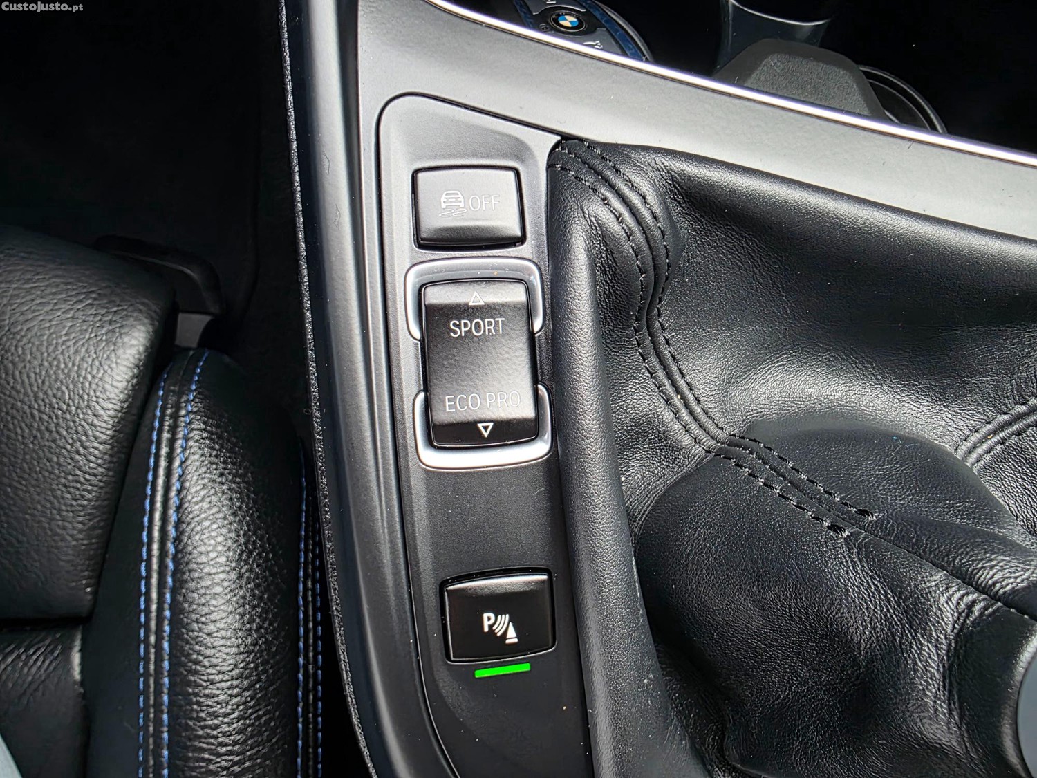 BMW 116 D PACK M SHADOW EDITION — fotografia 19