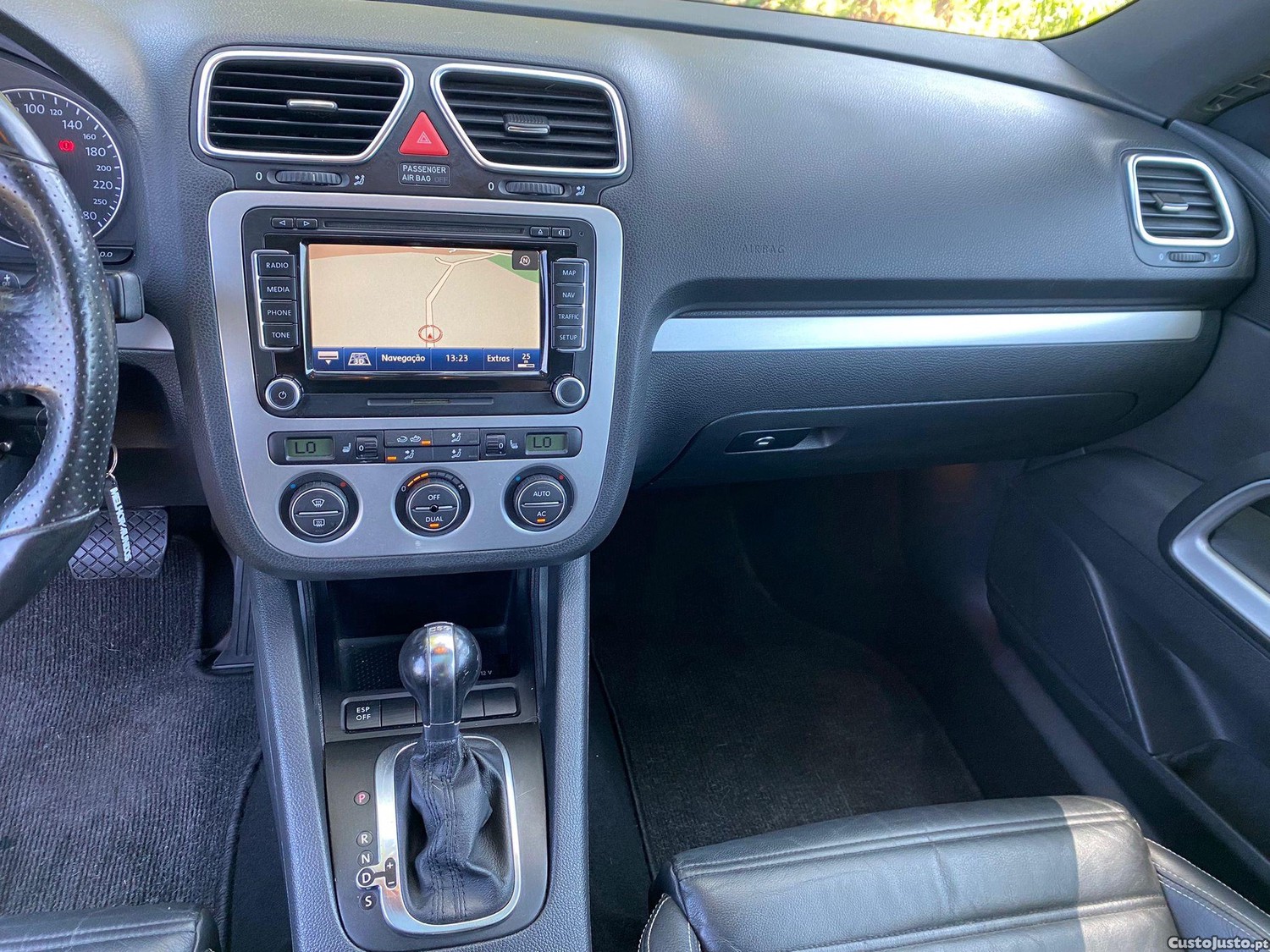 Volkswagen Scirocco 2.0 TSI DSG — fotografia 6