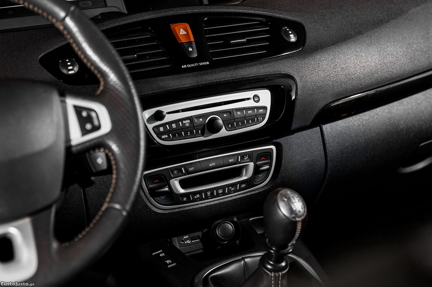 Renault Scénic 1.6 DCi Bose Edition — fotografia 11