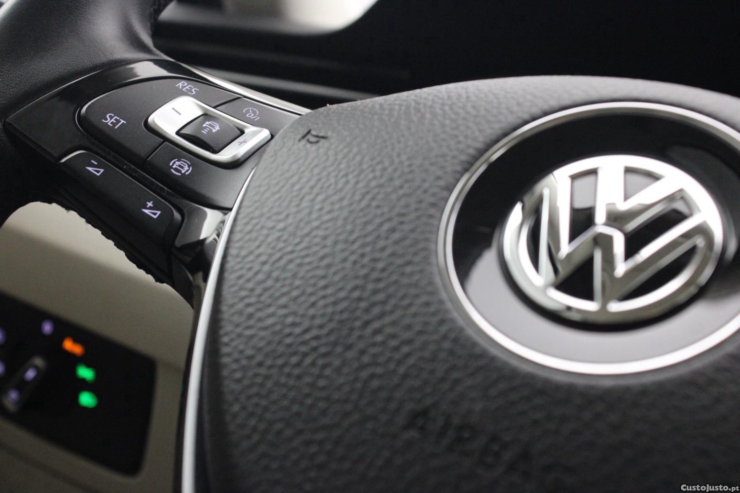 Volkswagen Passat VARIANT 2.0 TDI HIGHLINE DSG (AUTO) — fotografia 52