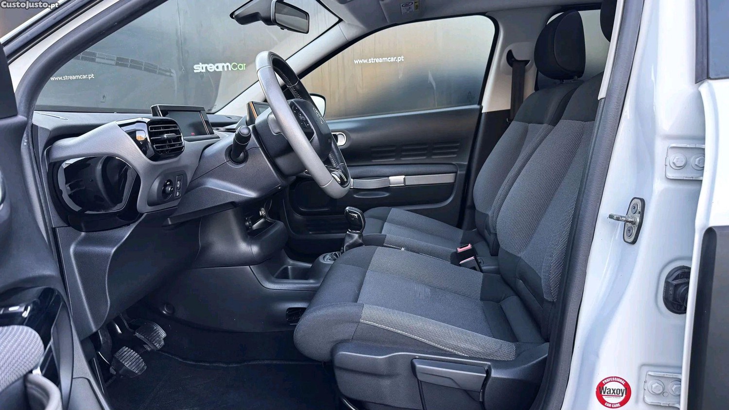 Citroën C4 Cactus BlueHDi 100 Airdream Stop&Start Feel — fotografia 3