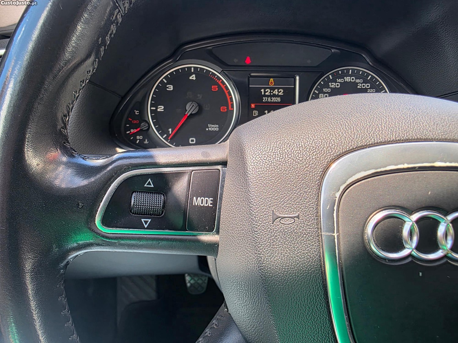 Audi Q5 2.0 TDI QUATTRO ULTRA 170CV — fotografia 9