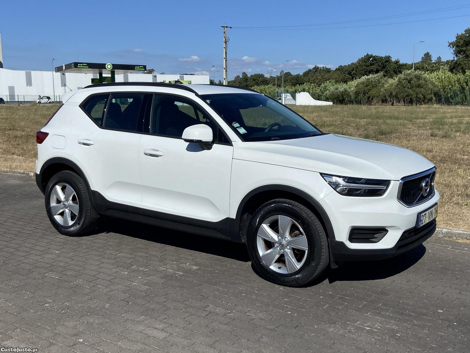 Volvo XC 40 1.5 T3 Tech Edition — fotografia 12