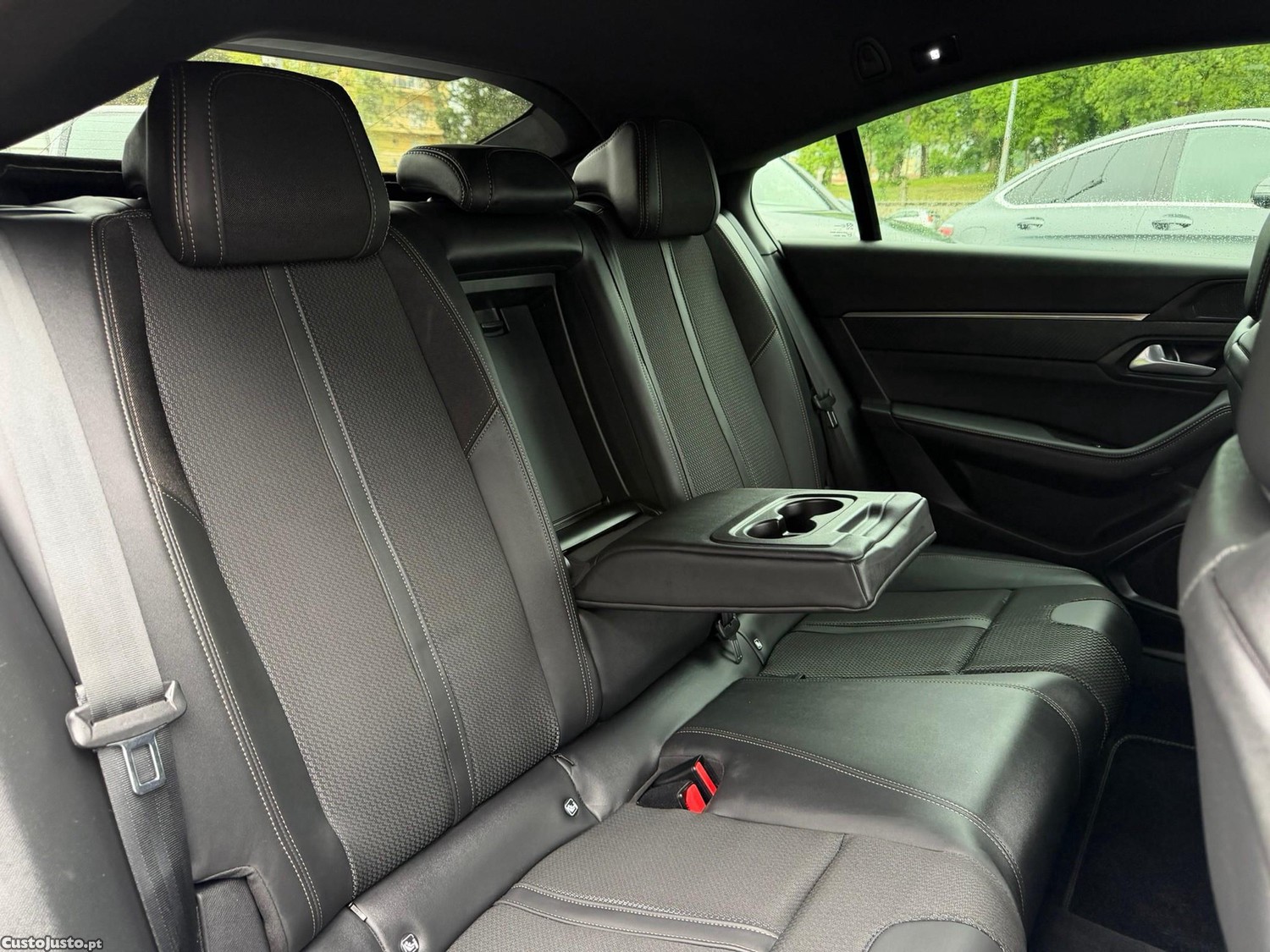 Peugeot 508 1.6 Hybrid GT e-EAT8 — fotografia 9