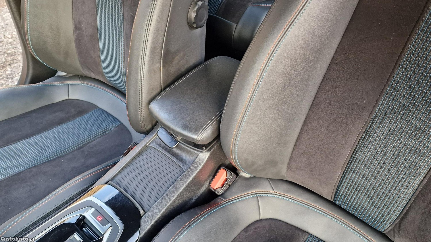 Peugeot 308 SW 1.5 BlueHDi Allure EAT8 — fotografia 3