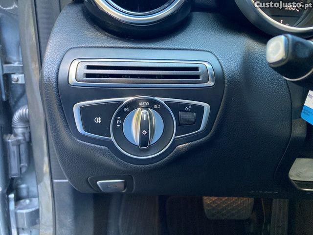 Mercedes-Benz C 180 d Avantgarde Aut. — fotografia 11