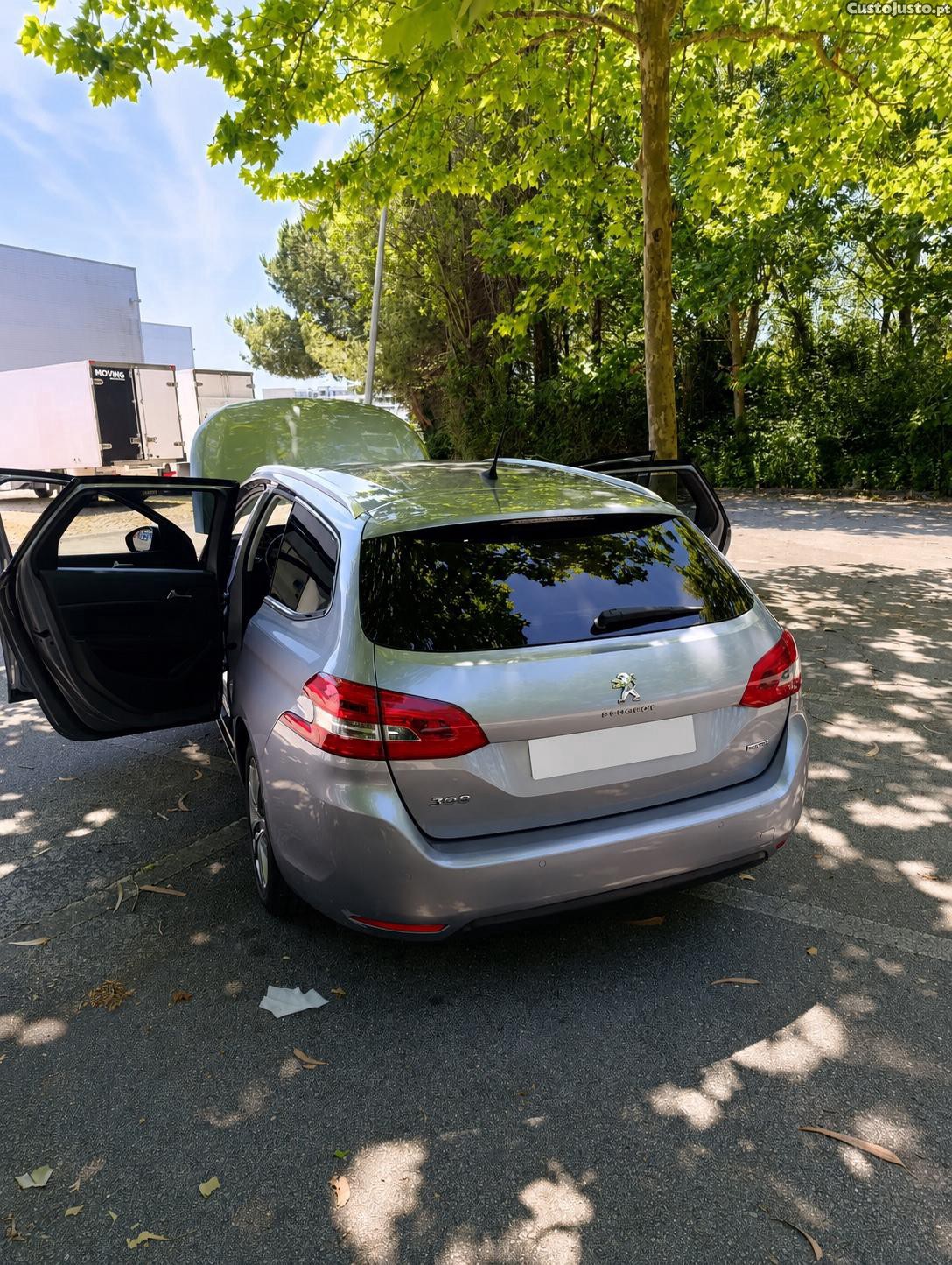 Peugeot 308 Bluehdi — fotografia 6