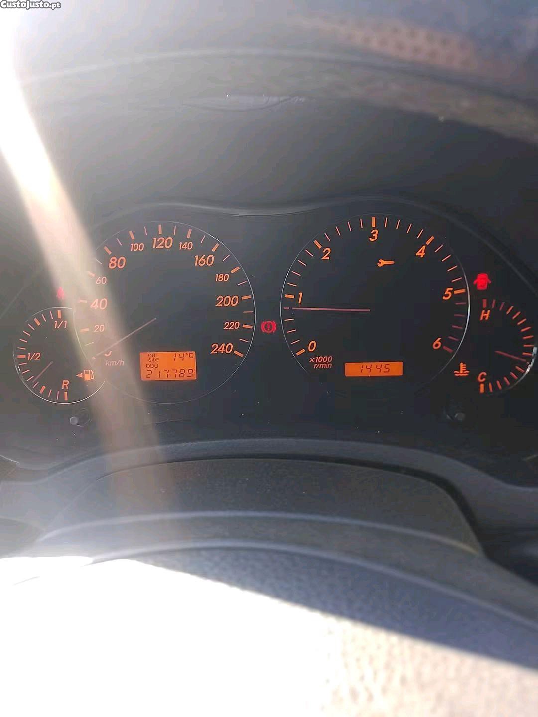 Toyota Avensis sol — photo 5