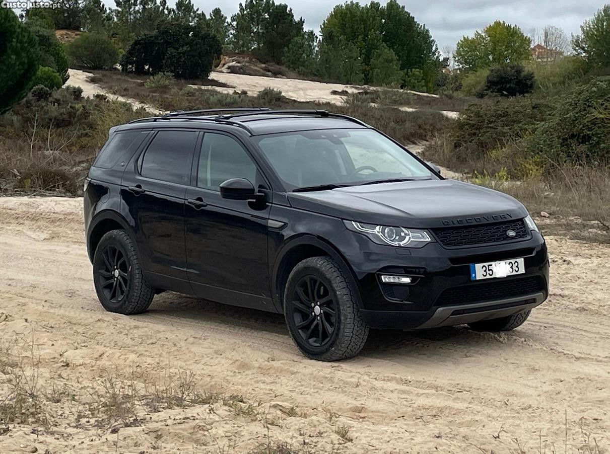 Land Rover Discovery Sport 2.0 4x4 - 18 foto 2