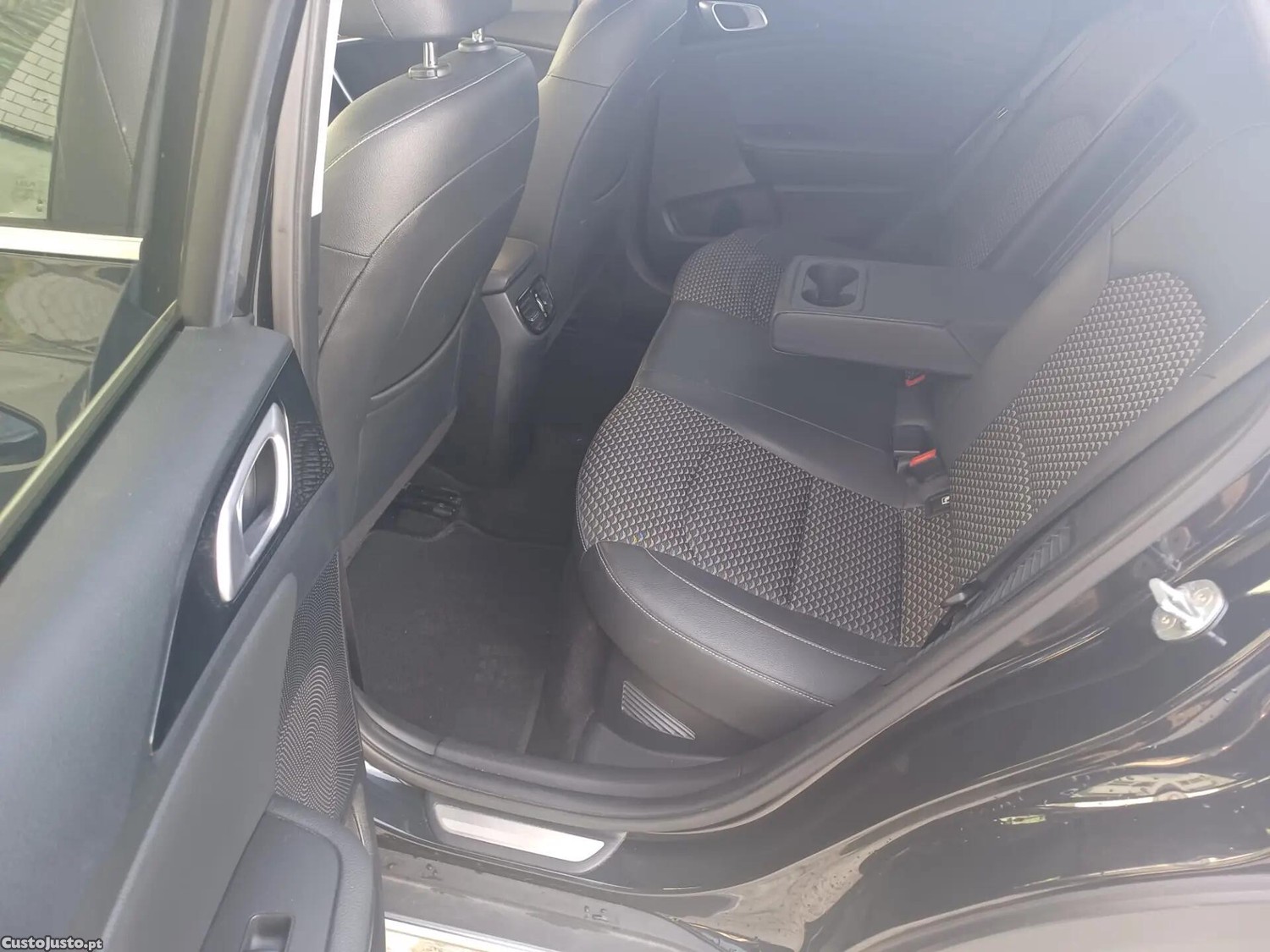 Kia XCeed 1.6 GDi PHEV Drive — fotografia 6