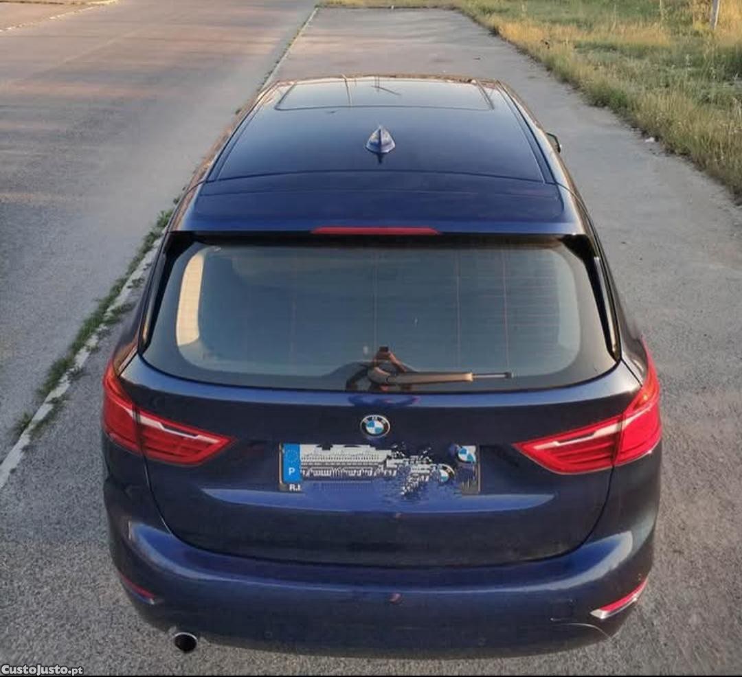 BMW 216 Gran Tourer 216d — fotografia 7