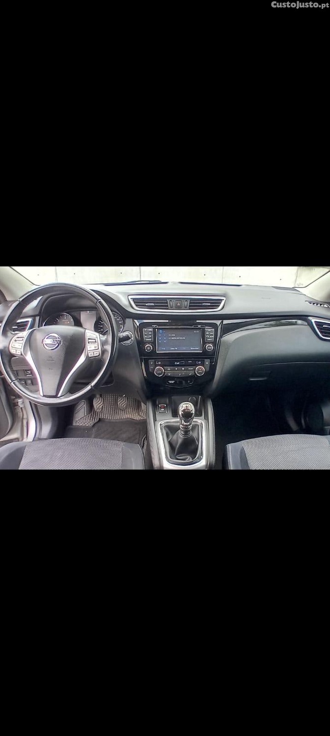 Nissan Qashqai Confort — fotografia 7