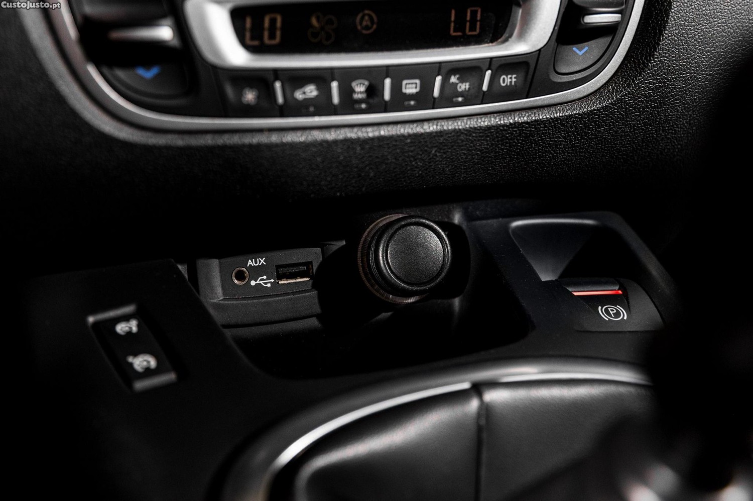 Renault Scénic 1.6 DCi Bose Edition — fotografia 10