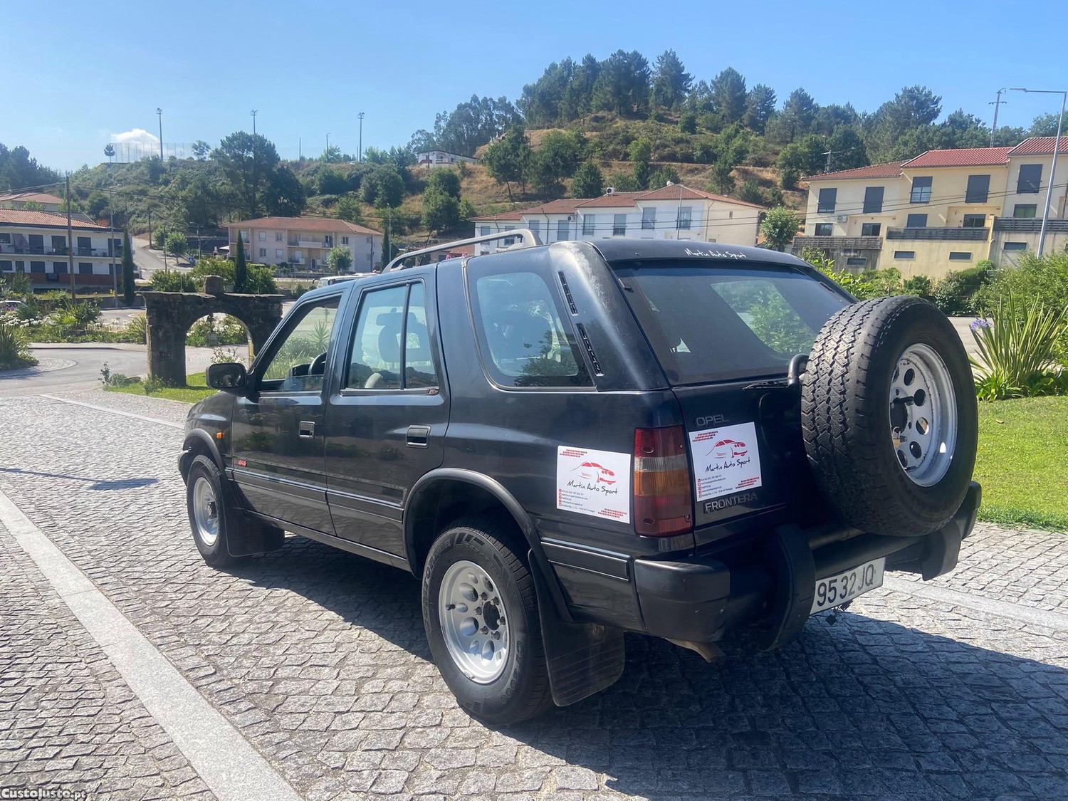 Opel Frontera 2.3 D 4x4 — fotografia 9