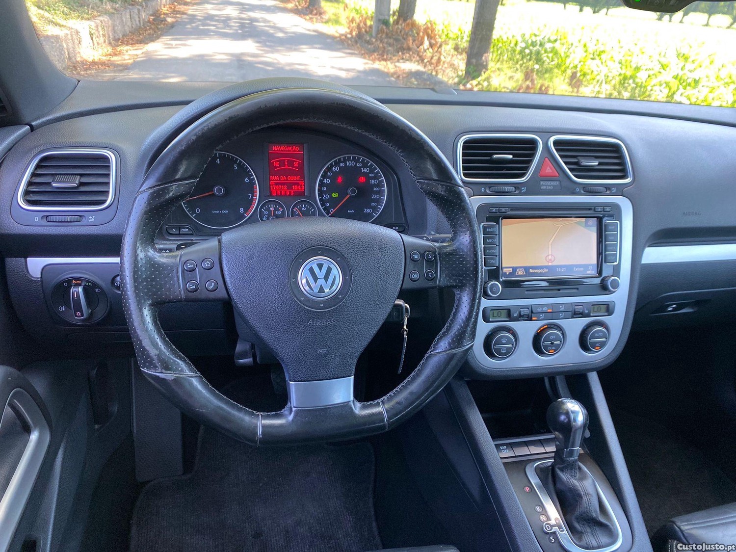 Volkswagen Scirocco 2.0 TSI DSG — fotografia 7