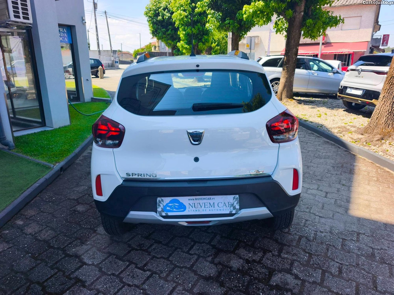 Dacia Spring Confort Plus — fotografia 8
