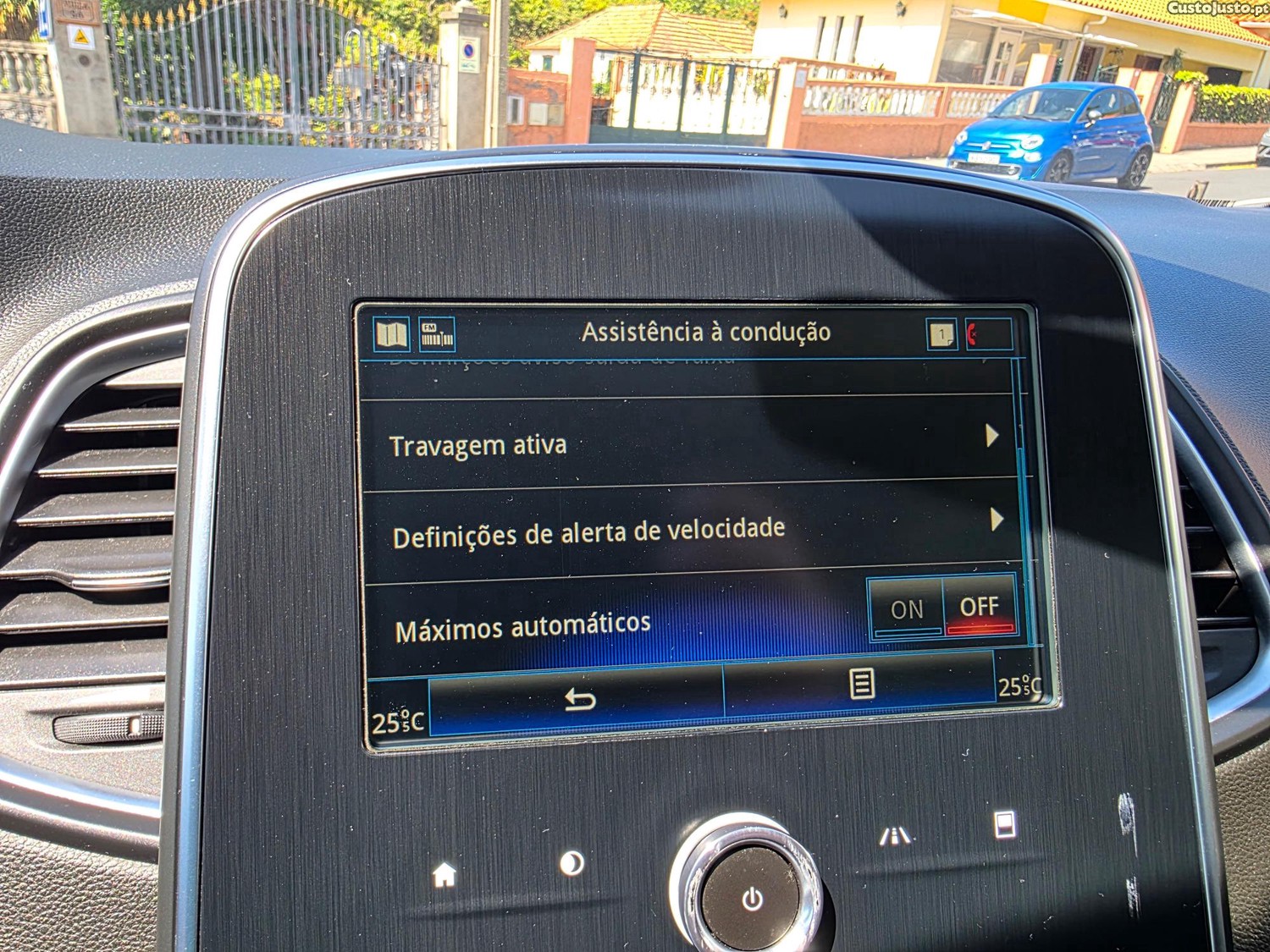 Renault Scénic 1.5 DCI LIMITED 7LUGARES — fotografia 19