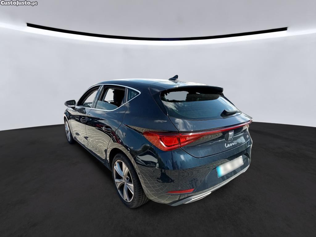 SEAT Leon 2.0 TDI FR — fotografia 21