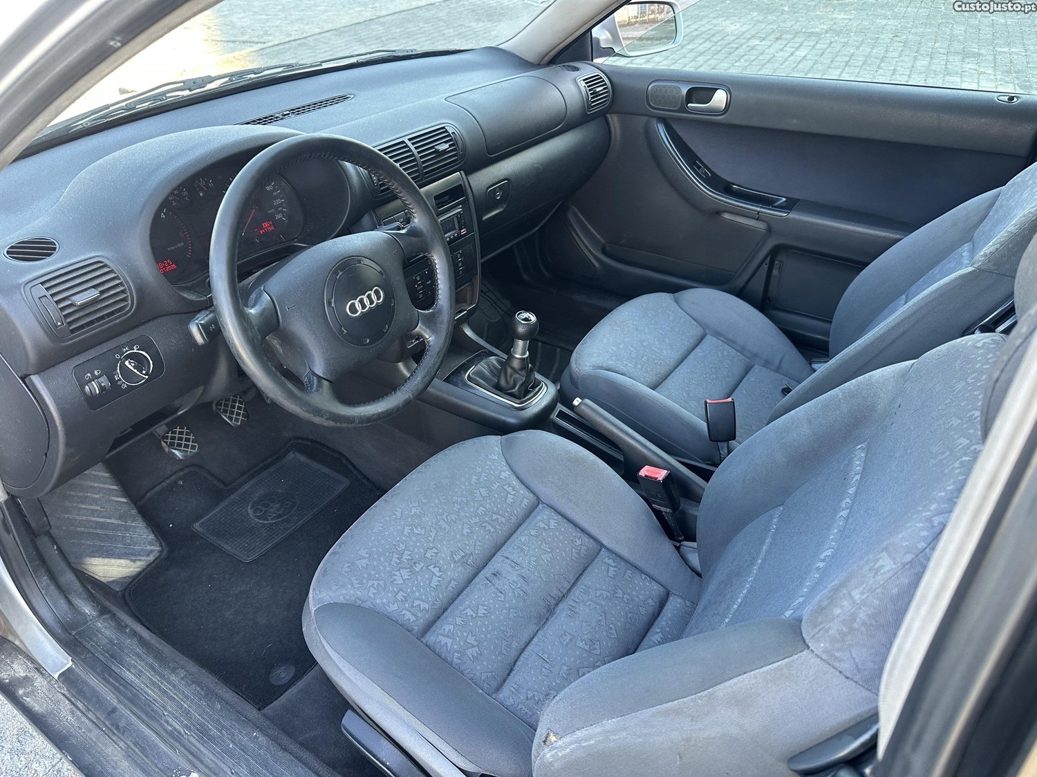 Audi A3 1.9TDImotor PD de origem — fotografia 4