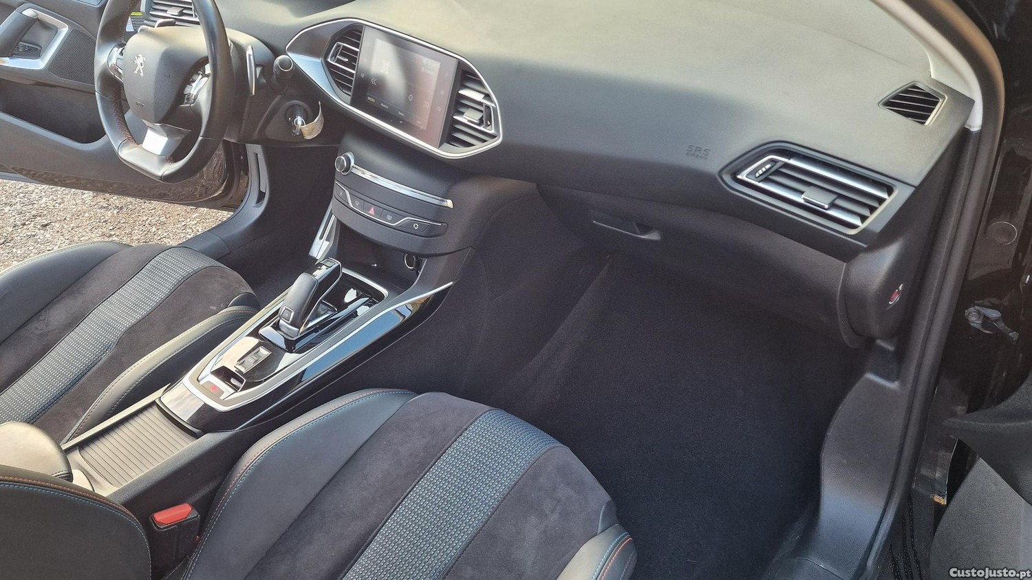 Peugeot 308 SW 1.5 BlueHDi Allure EAT8 — fotografia 5