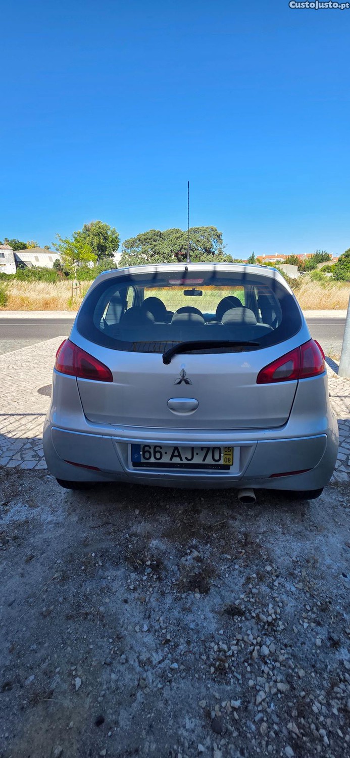 Mitsubishi Colt 1.1+AC — fotografia 5