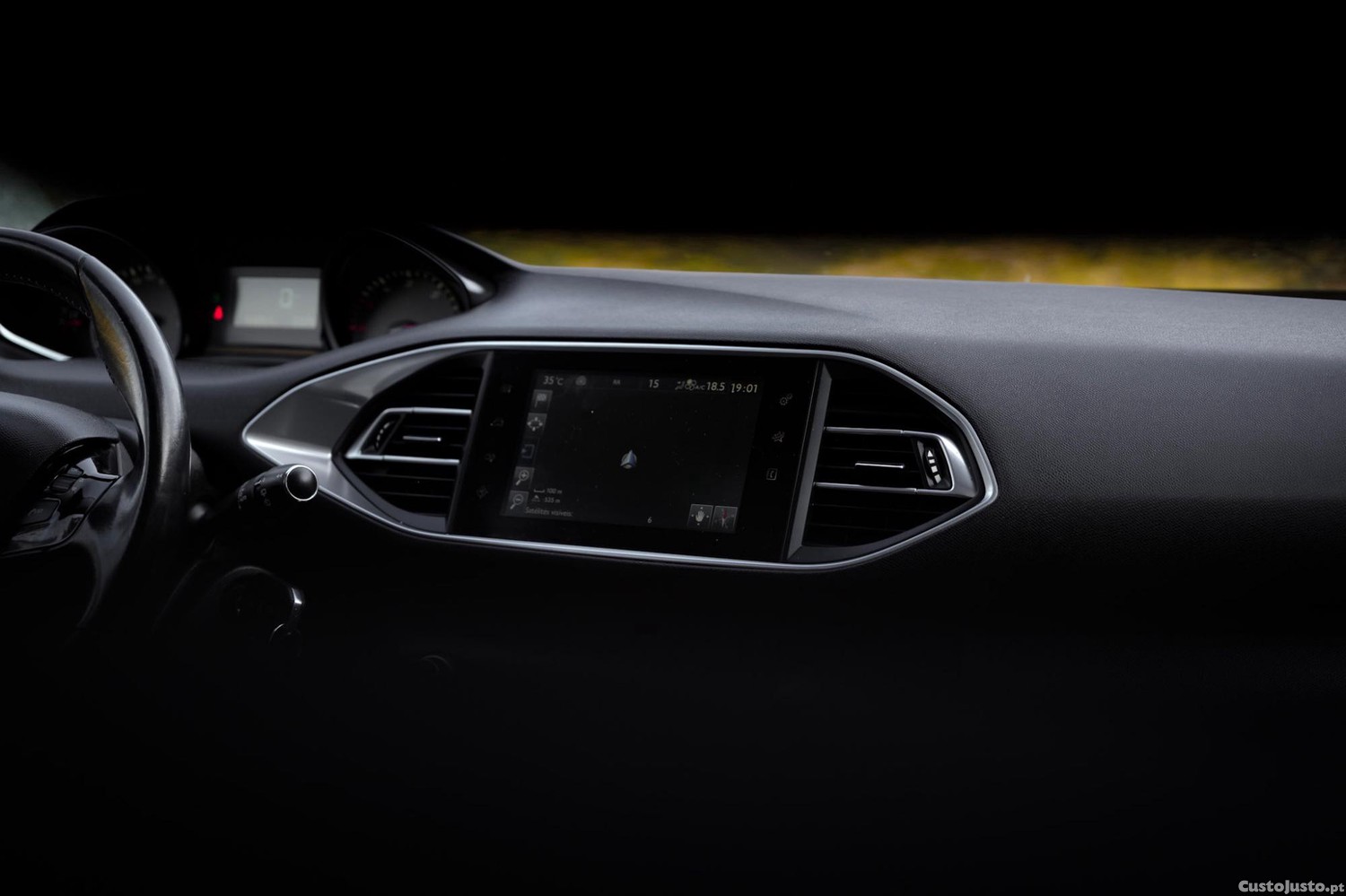 Peugeot 308 SW 1.6 BluHdi — fotografia 5
