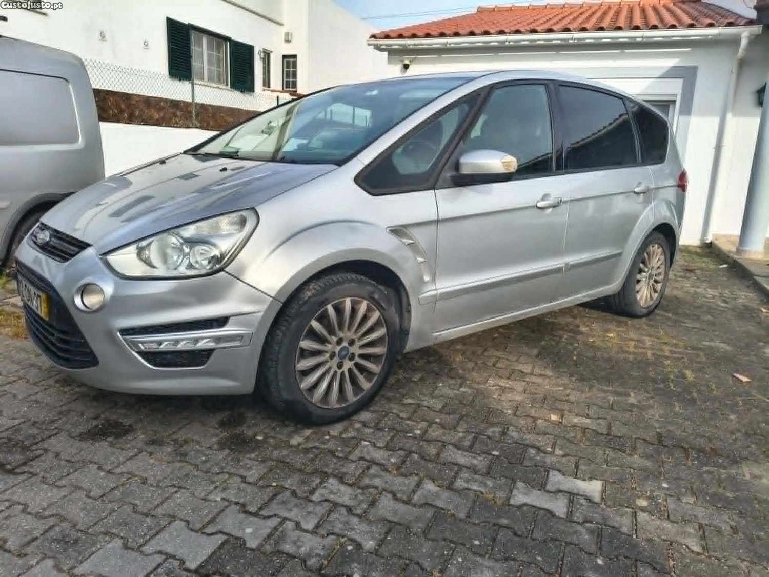 Ford S-Max 7 LUGARESE ECONÓMICA — fotografia 7