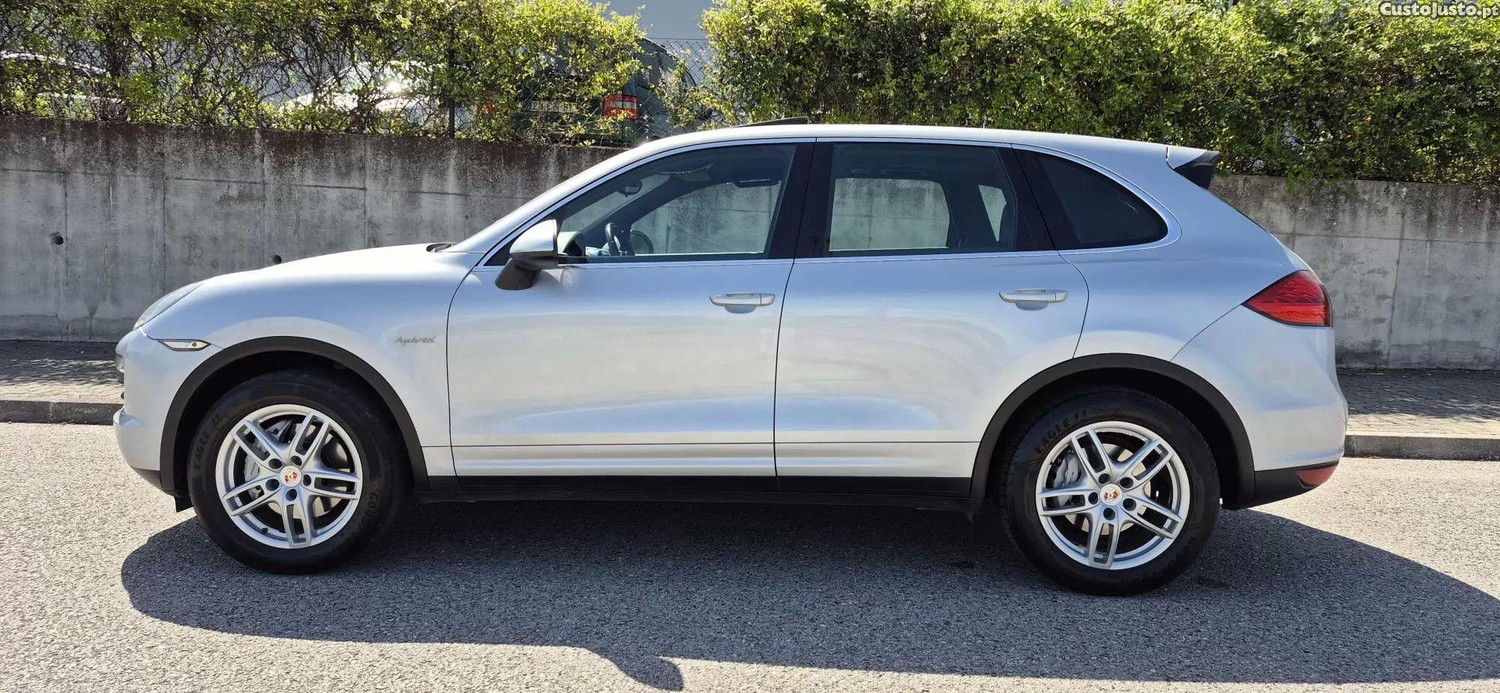 Porsche Cayenne S — fotografia 15