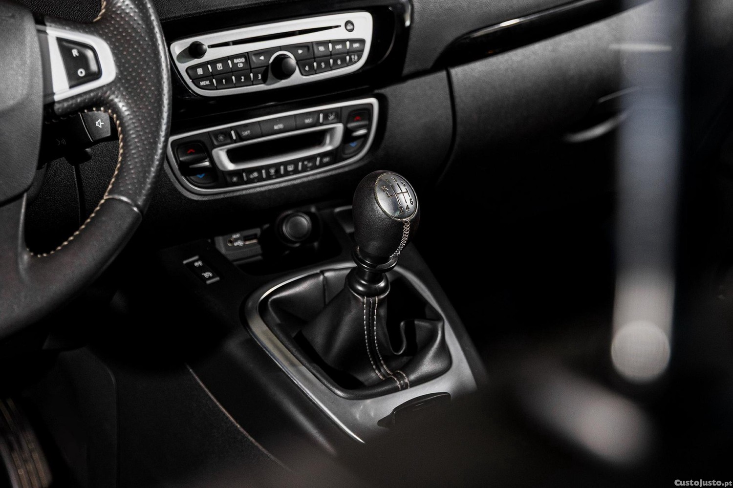 Renault Scénic 1.6 DCi Bose Edition — fotografia 9