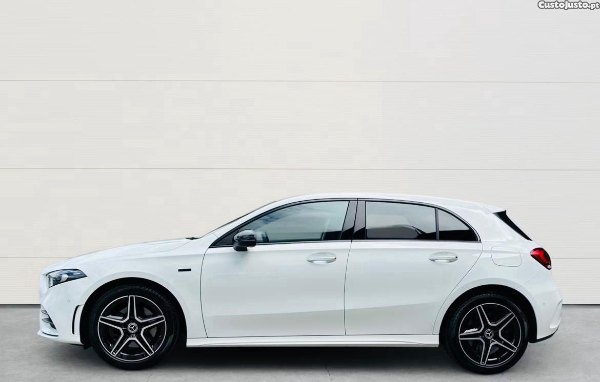 Mercedes-Benz A 250 AMG e Híbrido PlugIn — fotografia 7